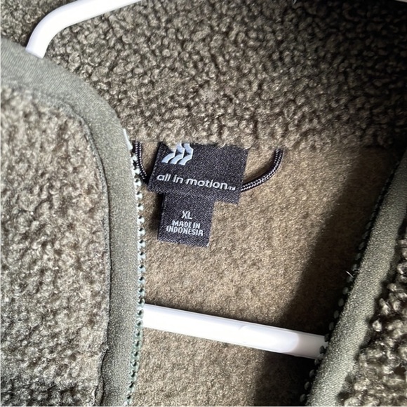 All in Motion Sherpa Sweater - Picture 5 of 6